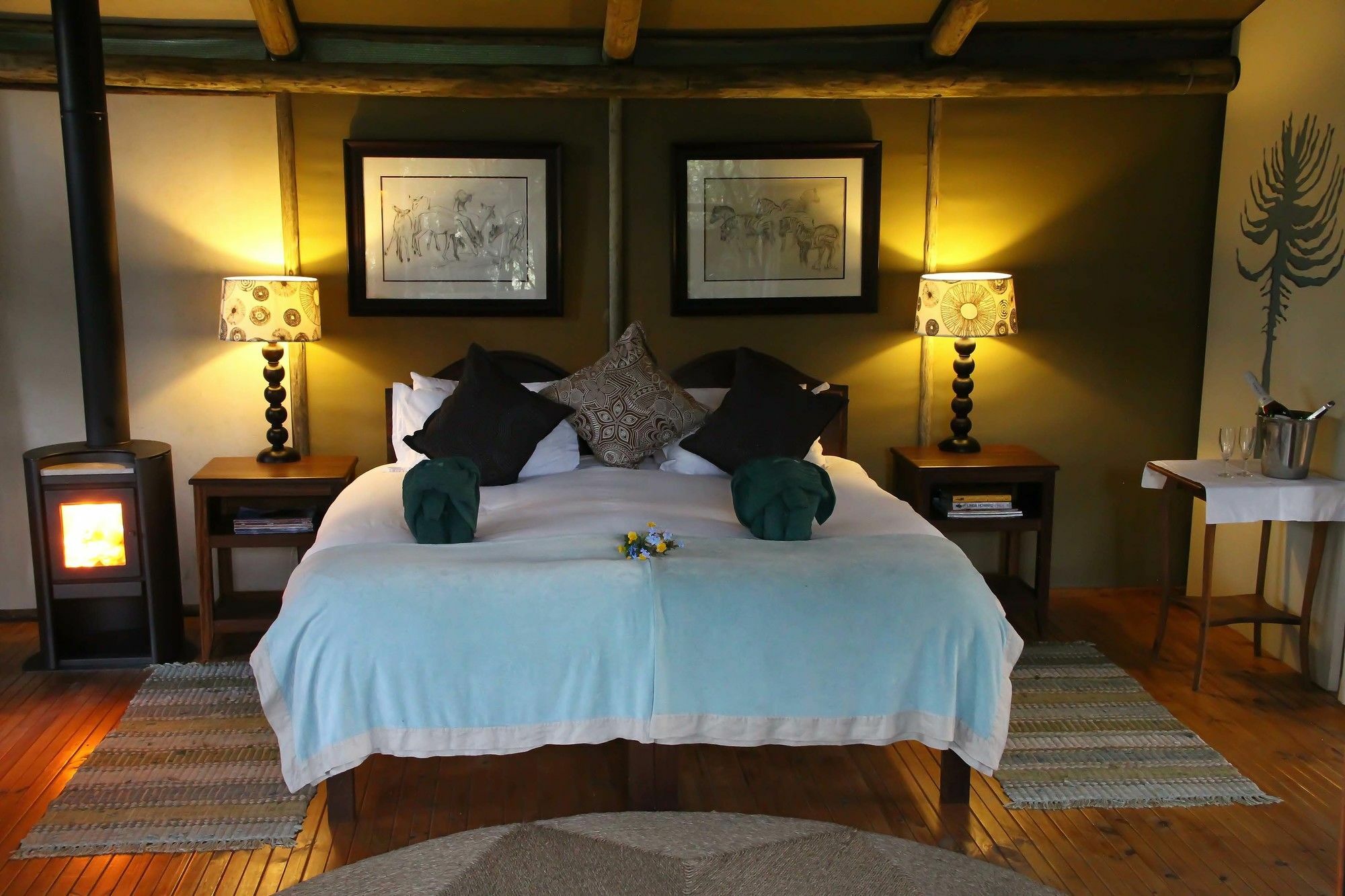 Sibuya Game Reserve And Lodge 켄톤 온 씨 외부 사진